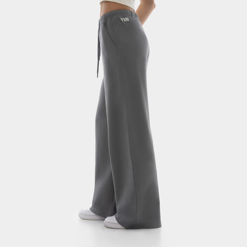 Կանացի սպորտային տաբատ YVN